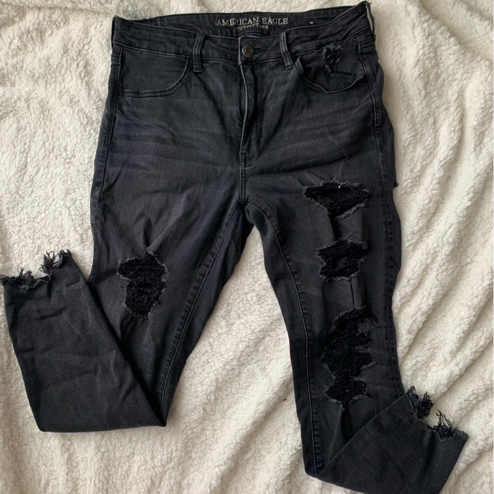 American Eagle distressed black skinny jeans